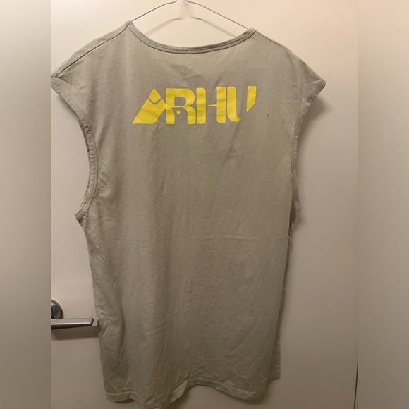 Sleeveless Tee from R.H.U. by Zara - Picture 2 of 3